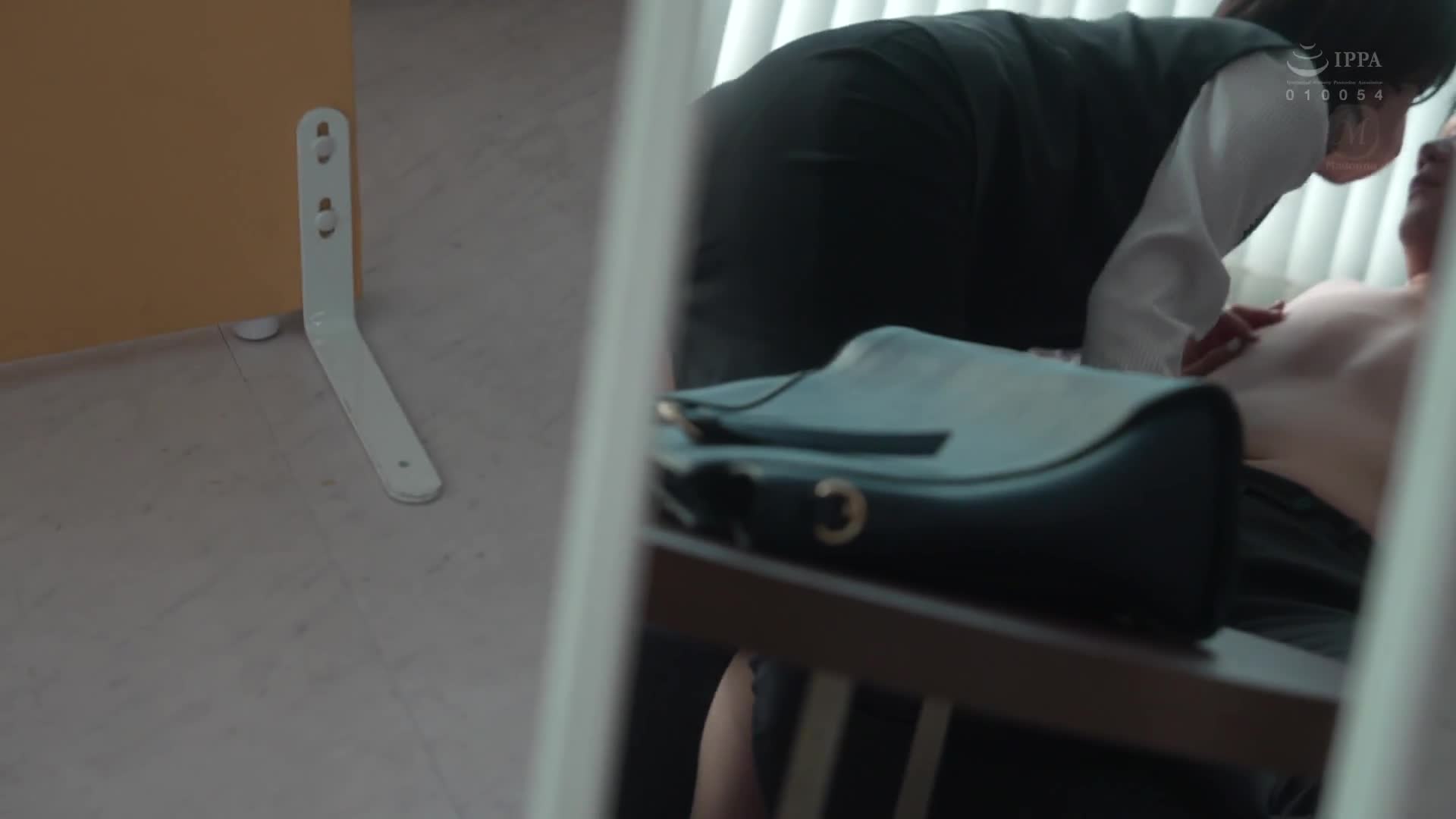 人質&#039;強姦&#039;輪姦 高領的人妻・紗彌佳成為銀行強盜的中出肉奴僕。 - AV大平台 - 中文字幕，成人影片，AV，國產，線上看
