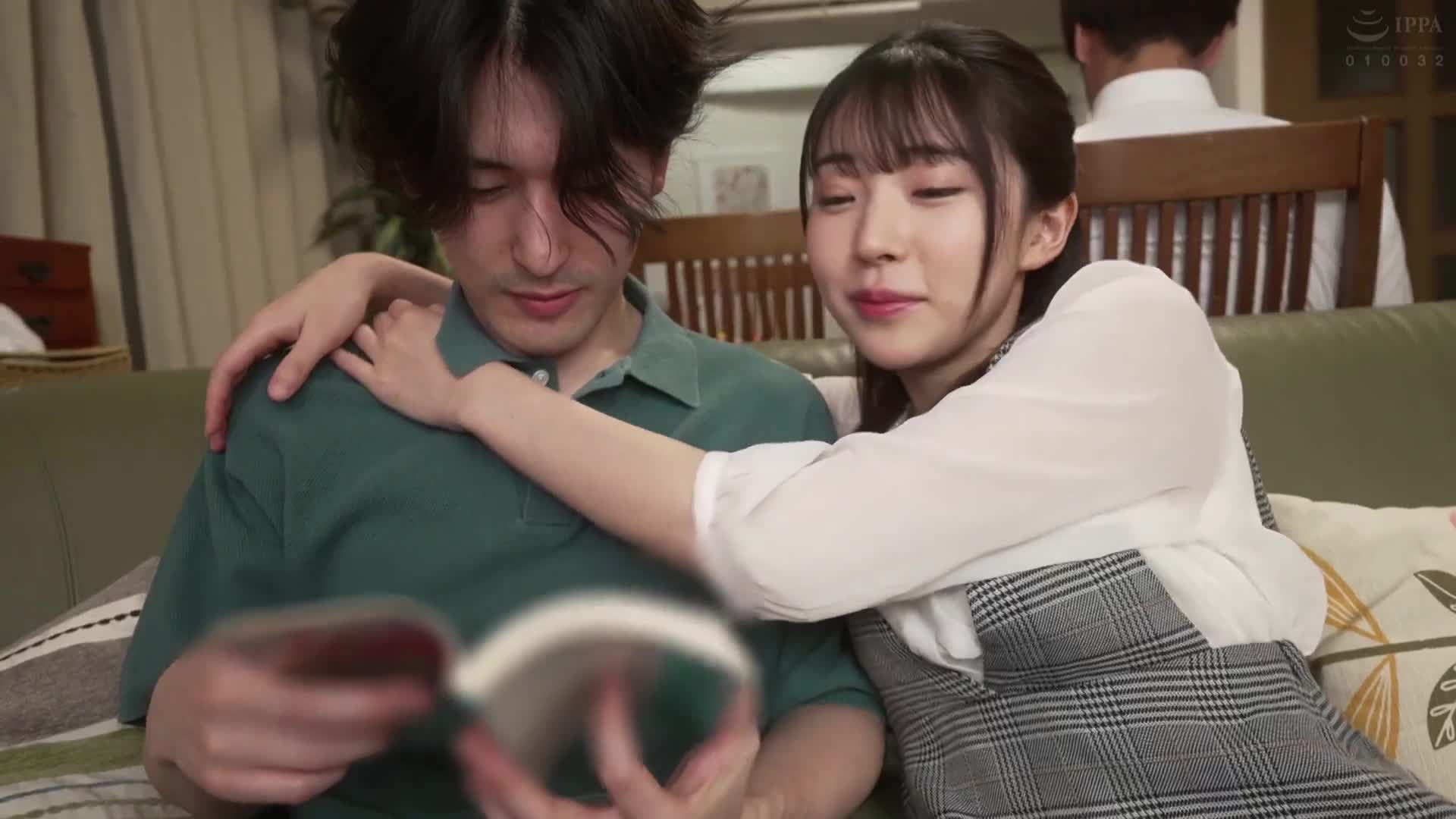 「偷偷地插進去？！」義姐妹、義母、同學們在長裙下悄悄進行即時插入內射，周遭無人發現！淫蕩女孩15人！約4小時精選BEST - AV大平台 - 中文字幕，成人影片，AV，國產，線上看