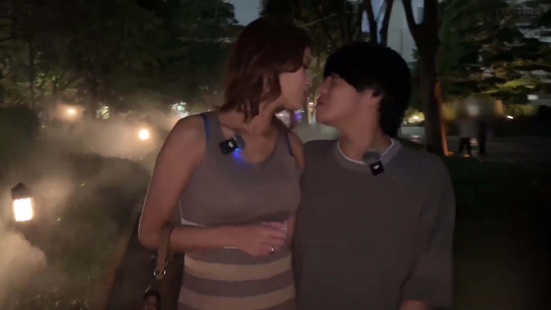 絕頂雲霄飛車辱罵約會 在外面被嘲笑到死、突然被撒嬌誘惑、精神崩潰的M男。美乃雀 - AV大平台 - 中文字幕，成人影片，AV，國產，線上看