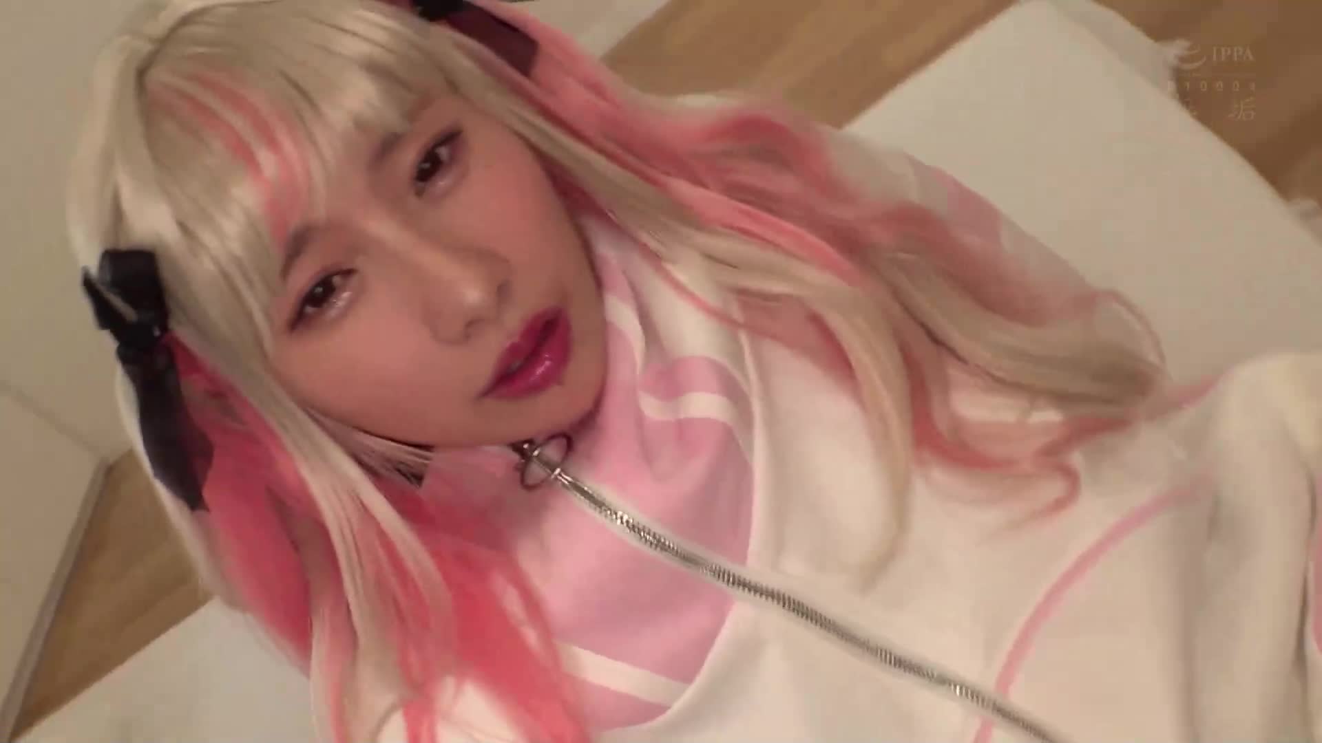 沉迷於中年男性的性慾Cosplayer 極度敏感大量失禁・走光・內射潮吹5次性愛 松井日奈子 - AV大平台 - 中文字幕，成人影片，AV，國產，線上看