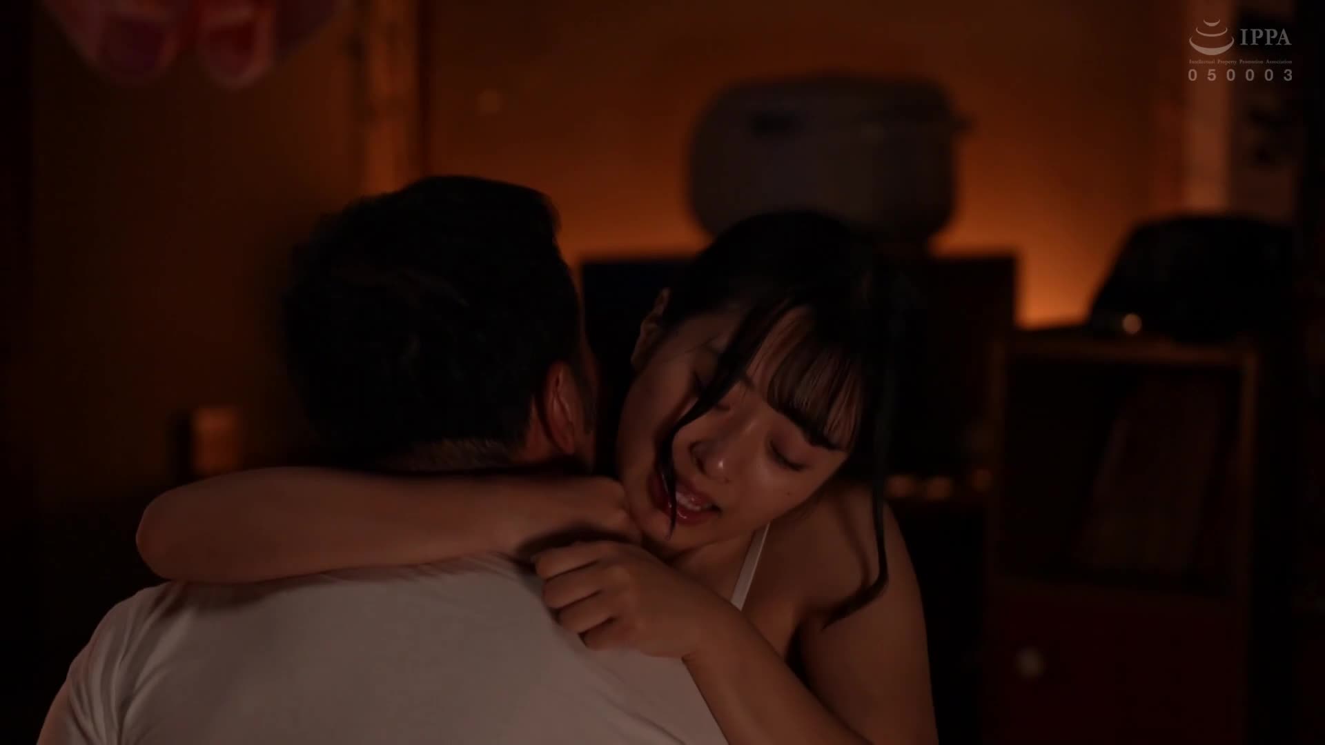 [AI解碼版]兩人家庭的父親假裝我在睡覺時將我當作自慰器使用。花守夏歩 - AV大平台 - 中文字幕，成人影片，AV，國產，線上看