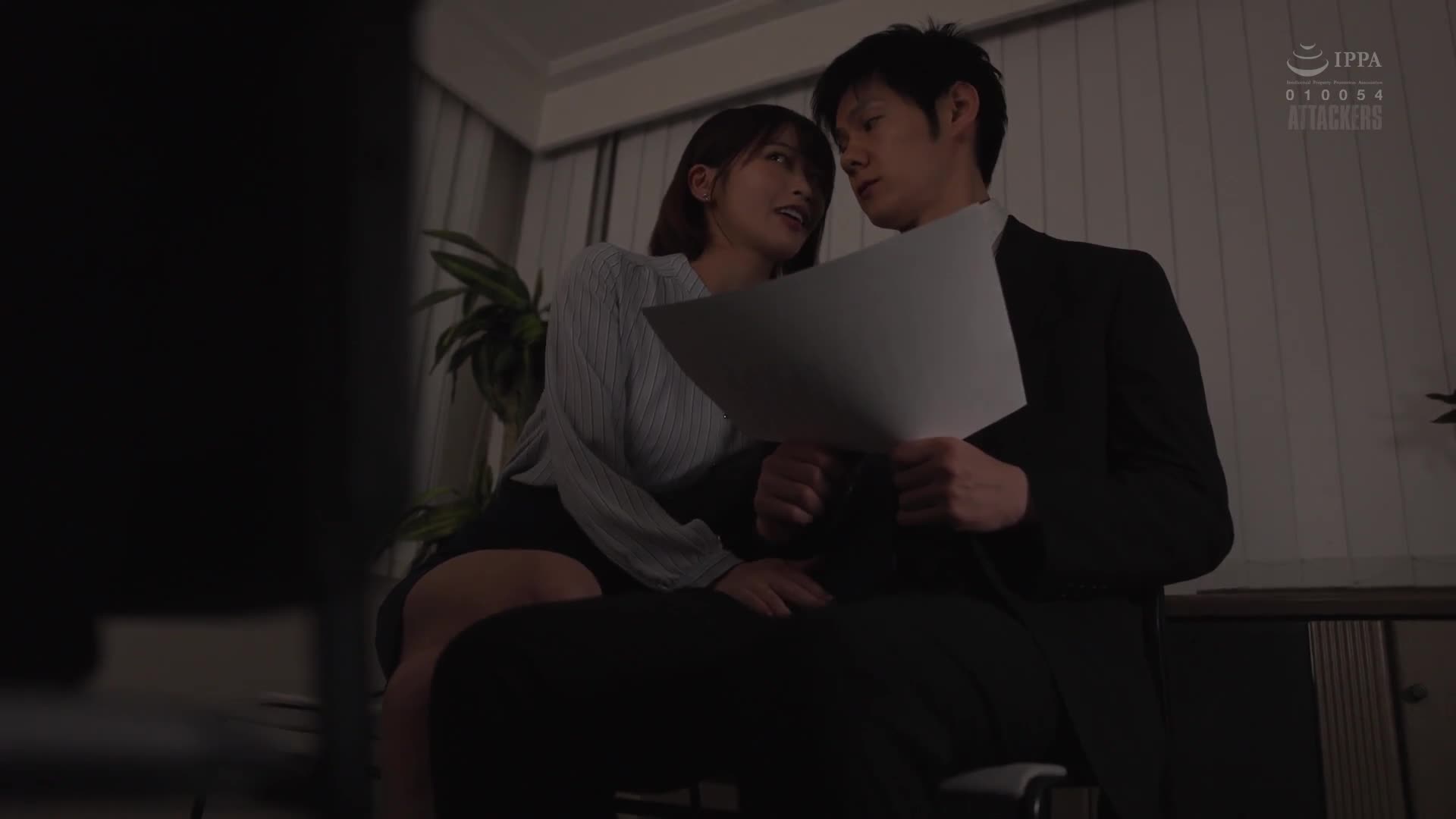 「安全套破裂了，你要負責！」喝醉後和公司同事發生了關係的那天起，原本應該只是一夜的錯誤，卻不知何故變成了我的女朋友...。 美園和花 - AV大平台 - 中文字幕，成人影片，AV，國產，線上看