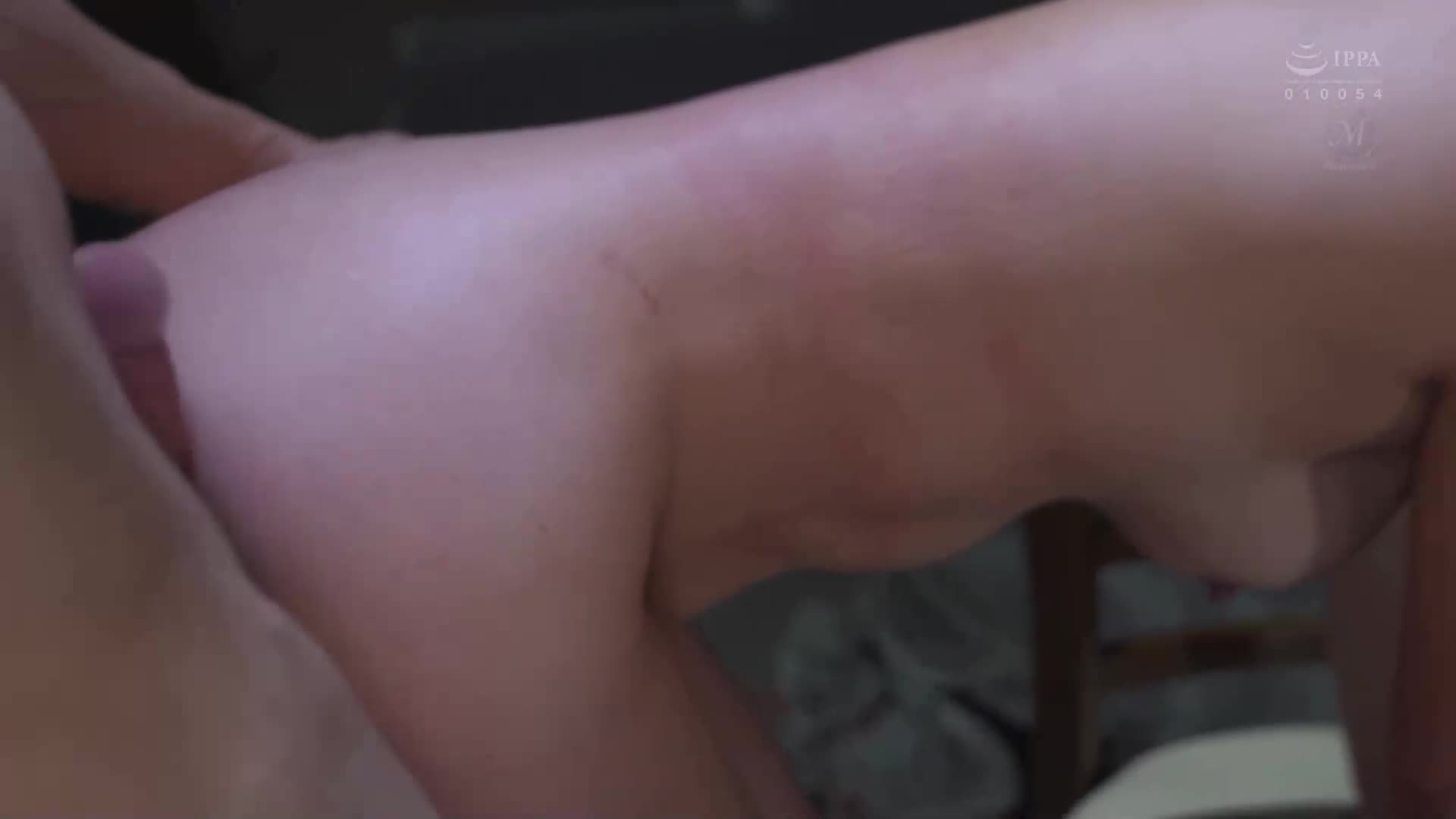 [AI解碼版]看著女兒幸福的一刻…在婚禮上被女婿侵犯的母親 一色桃子 - AV大平台 - 中文字幕，成人影片，AV，國產，線上看