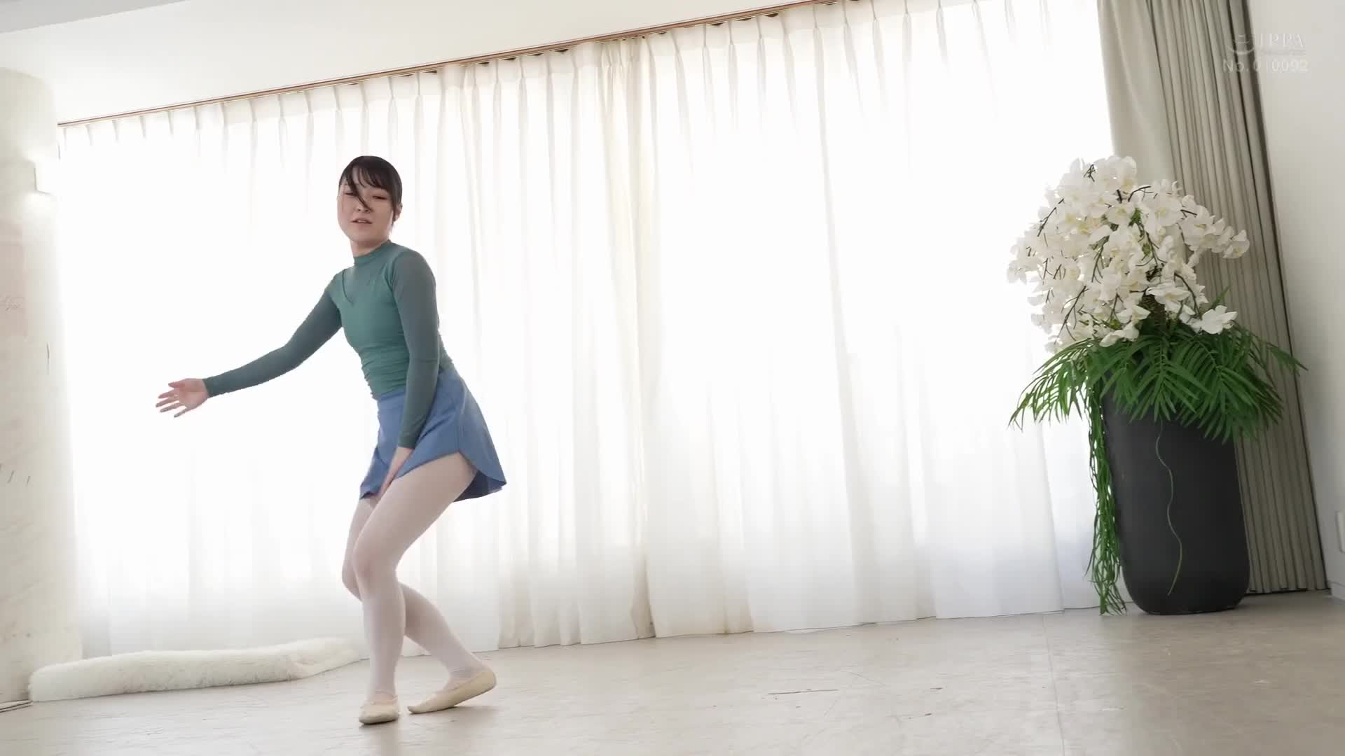 2孔癡●賭注路線 生搞過的芭蕾女孩的肛門也挖起來連續雙重中出亂交 - AV大平台 - 中文字幕，成人影片，AV，國產，線上看